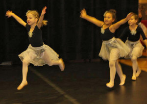 Young Snowflakes enter stage left. These were Lana Shapiro, Brooklyn Scott and Eleanor Colarco