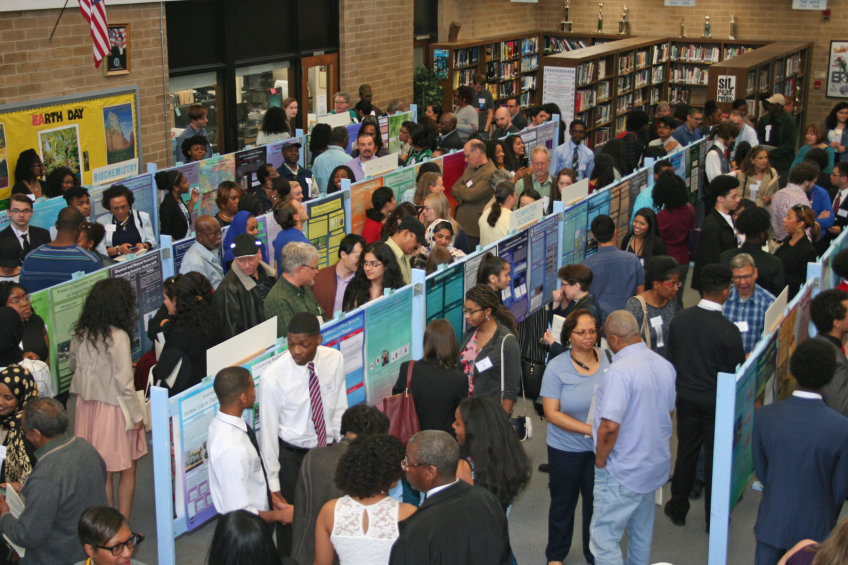 ERHS Symposium Shows Off Students’ Science Acumen