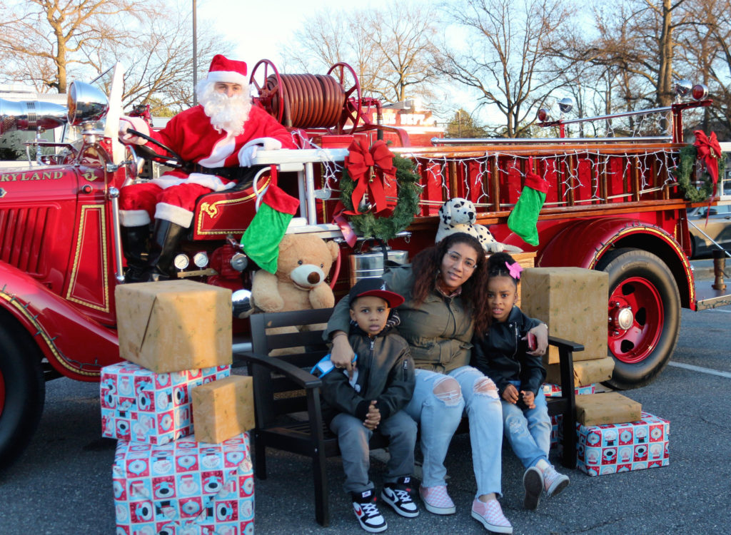 Santa at Franklin Park