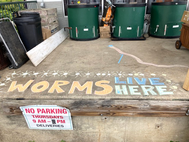 Worm condos