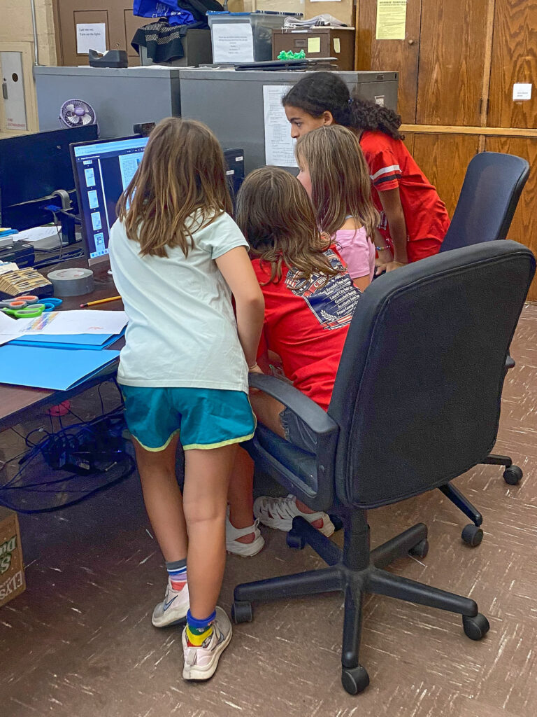 Kids search GNR Archives